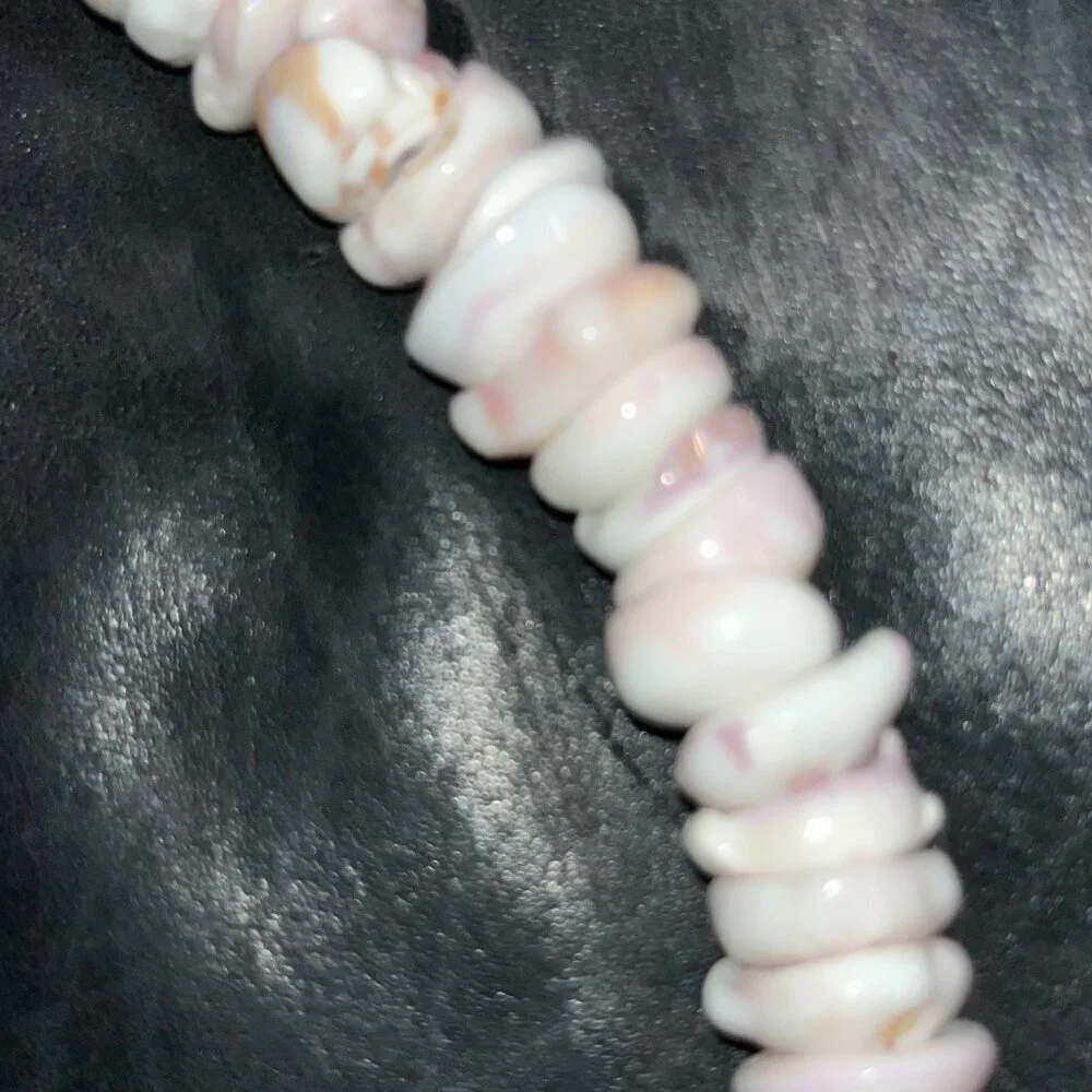VINTAGE HAWAIIAN GENUINE PUKA SHELL NECKLACE EXTRA LARGE SHELLS 20